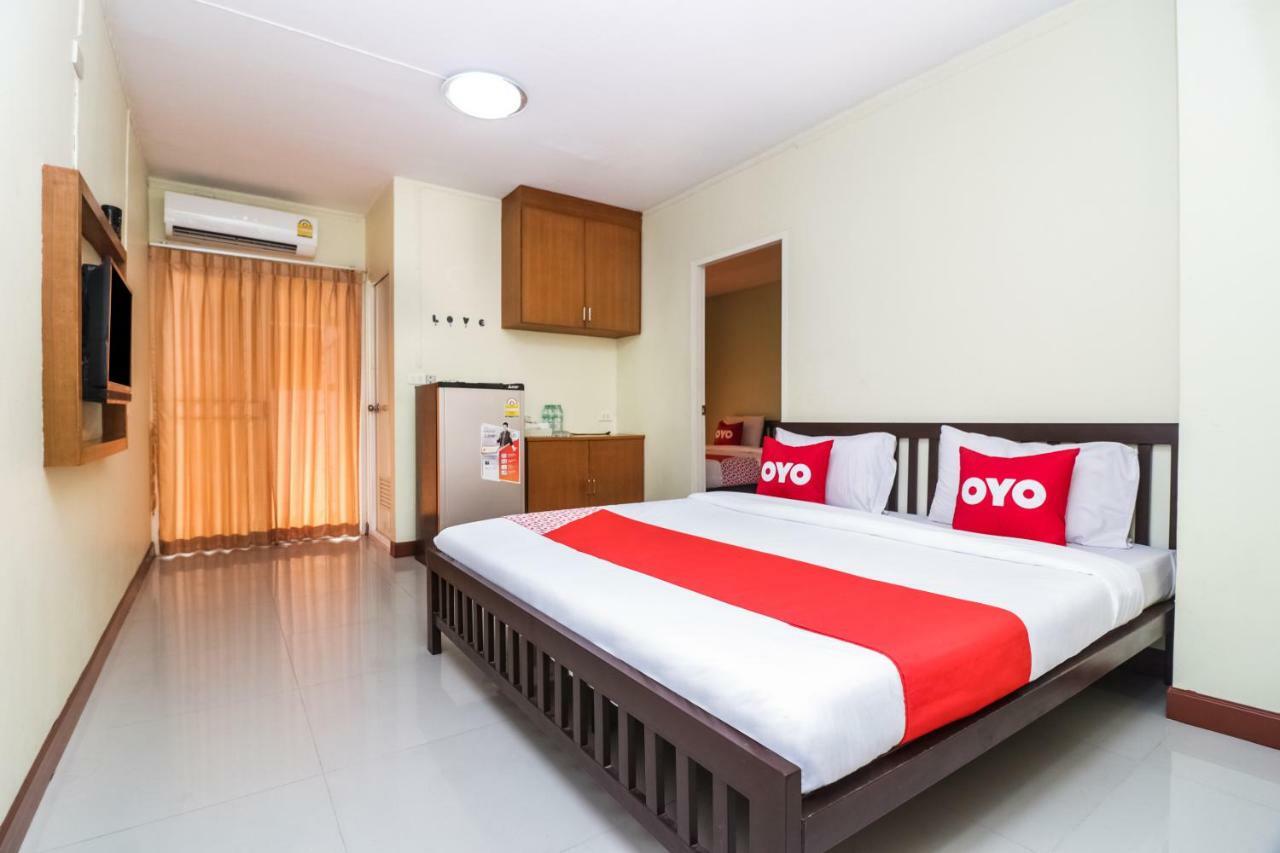 Hotel Oyo 237 Thitikorn Grandview à Ban Pak Khlong Si Extérieur photo