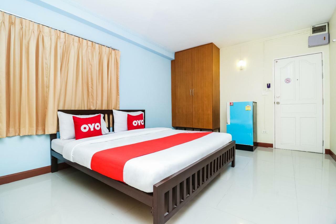 Hotel Oyo 237 Thitikorn Grandview à Ban Pak Khlong Si Extérieur photo