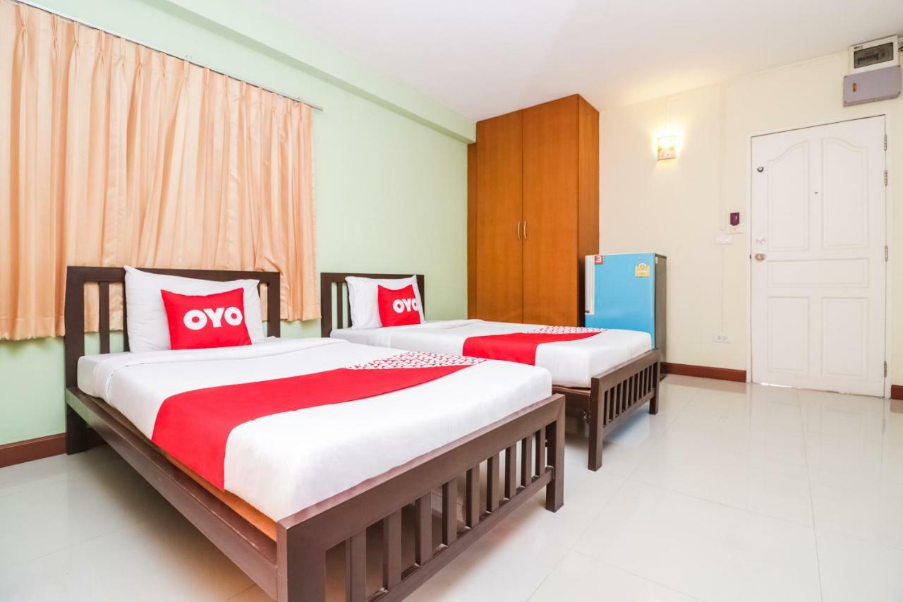 Hotel Oyo 237 Thitikorn Grandview à Ban Pak Khlong Si Extérieur photo