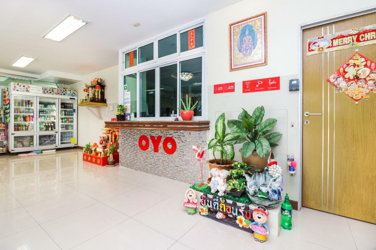 Hotel Oyo 237 Thitikorn Grandview à Ban Pak Khlong Si Extérieur photo